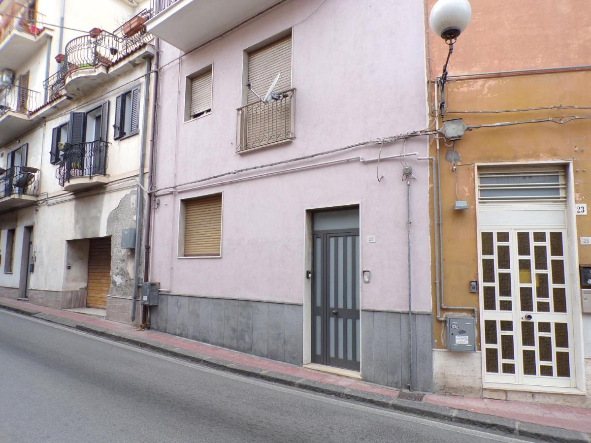 Il Porticciolo Apartment Giardini Naxos Exterior foto